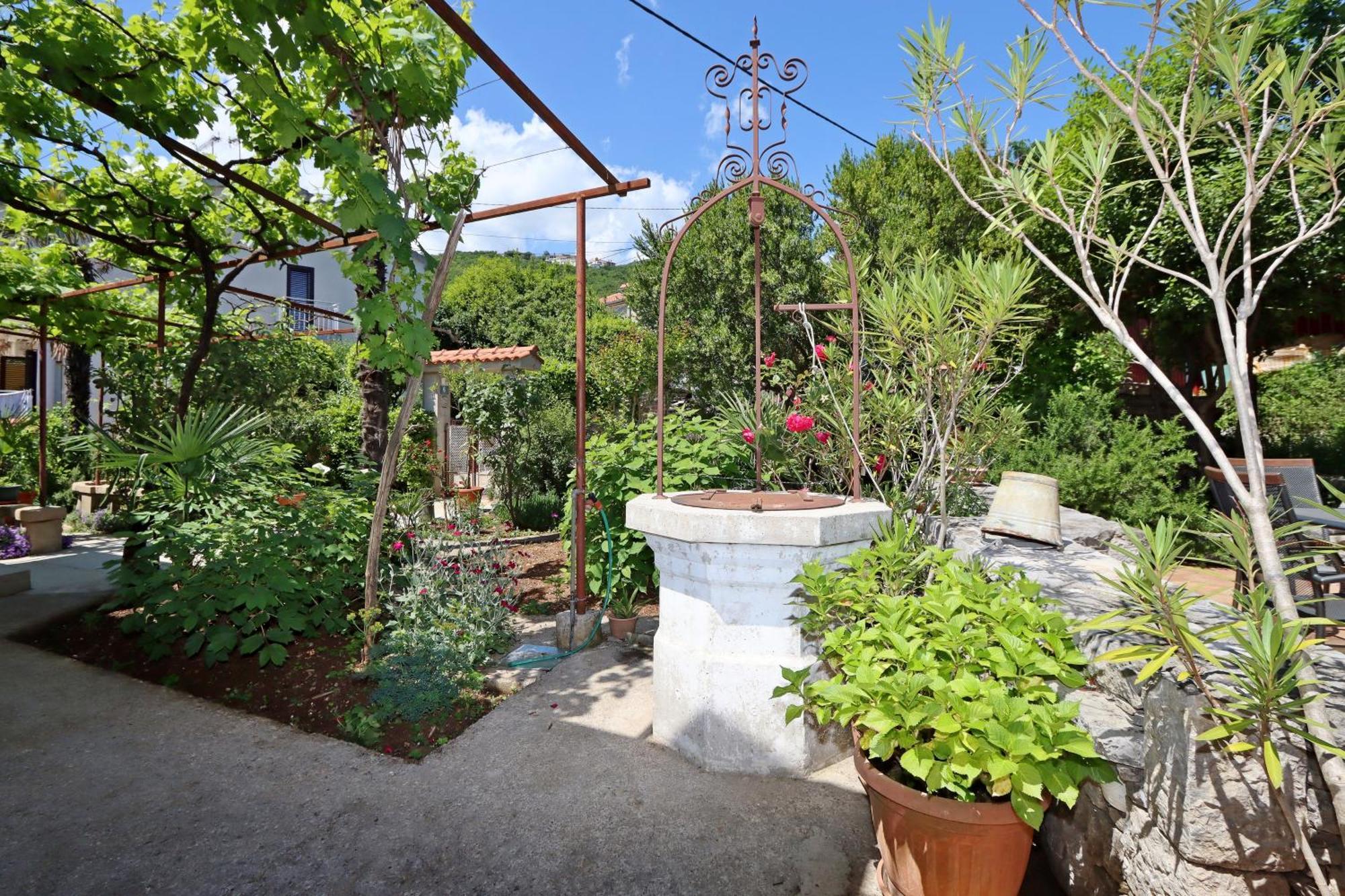 Apartments With A Parking Space Opatija - Pobri, Opatija - 7813 Matulji Exterior foto